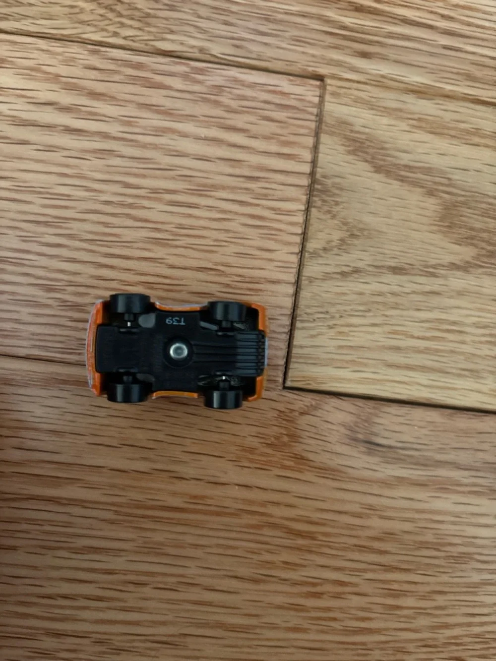 DISNEY PIXAR CARS MINI RACERS RYAN INSIDE LANEY